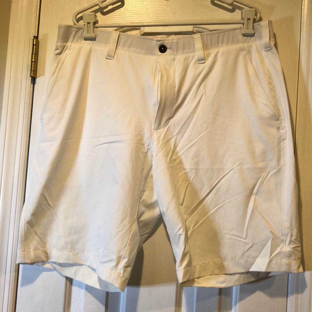 Under Armour White Golf Shorts